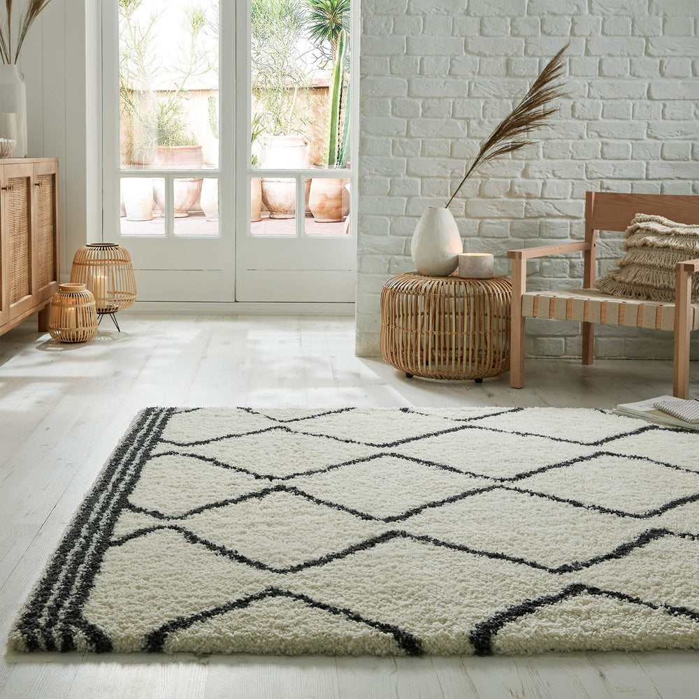 Berber Floor Rug - Riado Zigzag Black/White