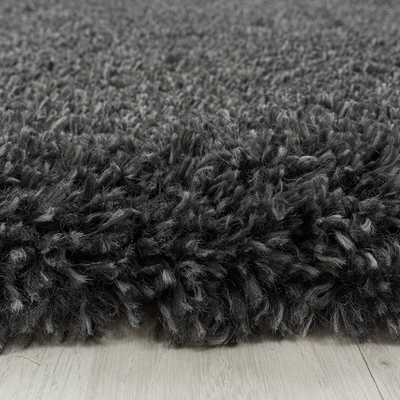 High-pile floor rug - Fuzzy Dark Grey