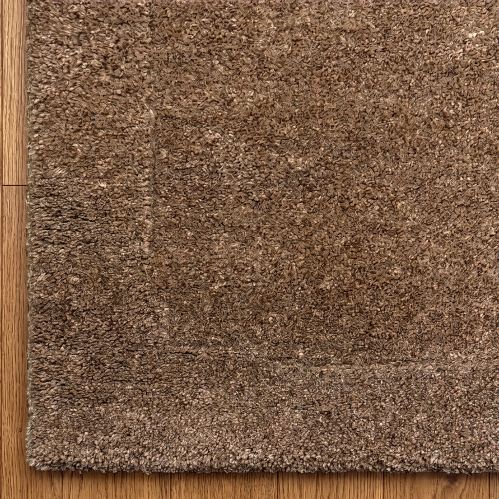 Wool rug - Isara Border Brown